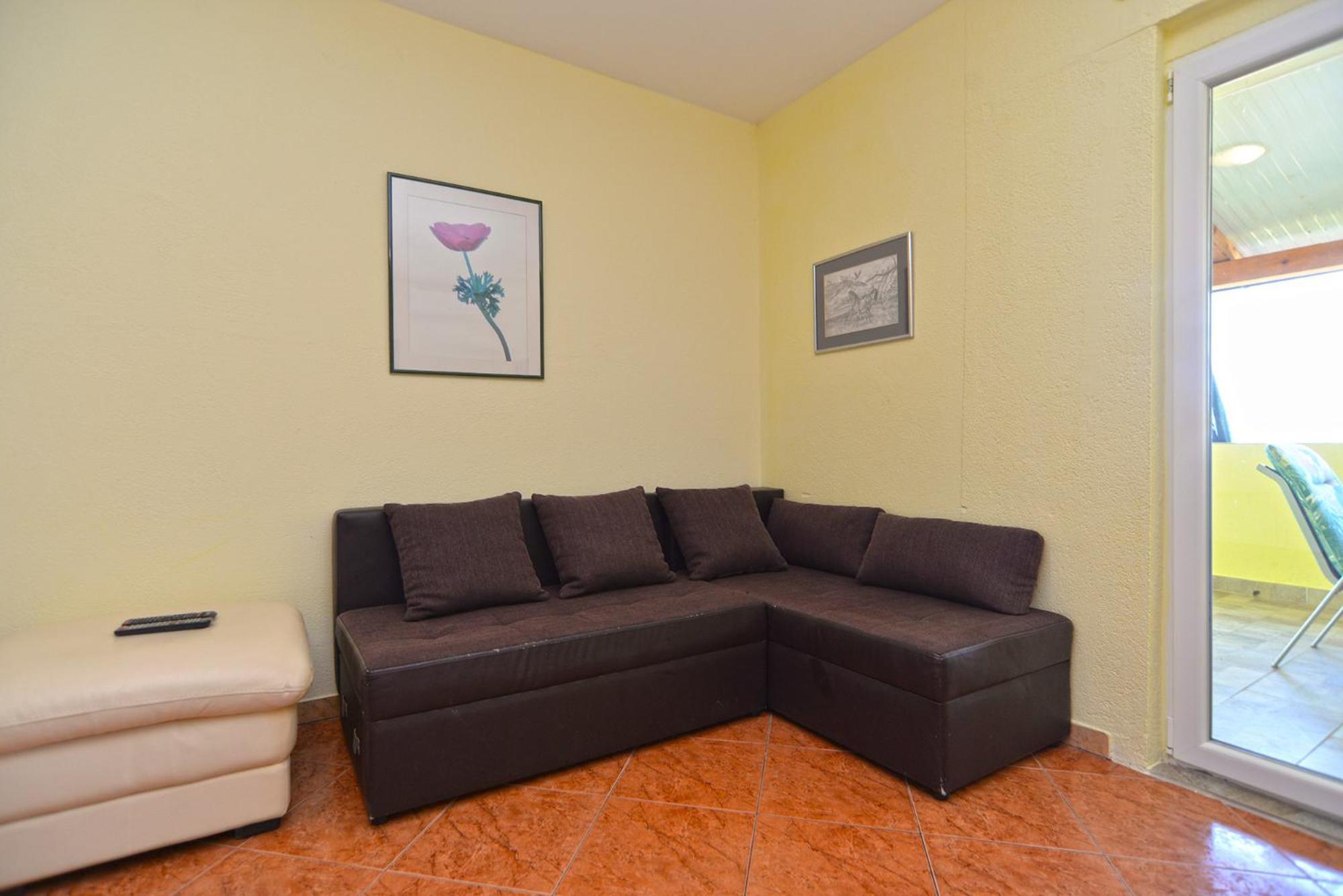 Apartments Milica 56 พูลา ภายนอก รูปภาพ