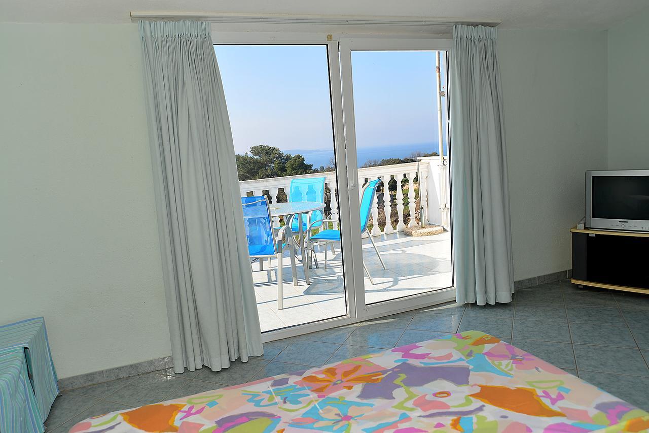 Apartments Milica 56 พูลา ภายนอก รูปภาพ